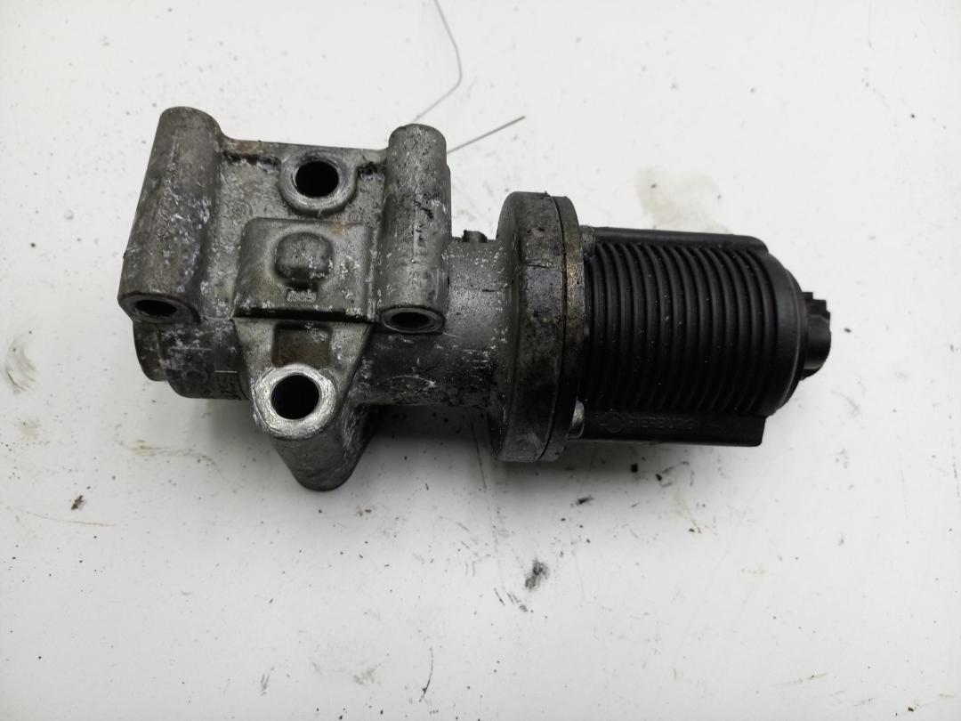 клапан EGR Opel Signum 2005, 1.9 л., дизель, АКПП, серый, хетчбэк 5 дв., 55215031