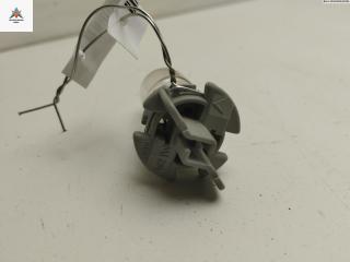 Патрон лампы фонаря Toyota Yaris Verso 2001, 1.3 л., бензин, АКПП, красный, минивэн