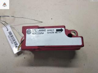 датчик AirBag Volkswagen Bora 1 поколение 1999, 2.0 л., бензин, МКПП, жёлтый, седан, 1J0909606D