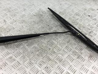 Щеткодержатель (поводок стеклоочистителя) передний Ford Fiesta 5 поколение 2002, 1.4 л., бензин, МКПП, серый, хетчбэк 5 дв.