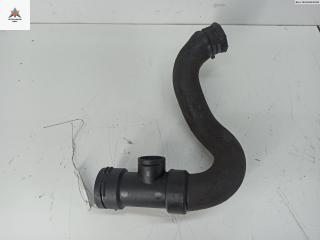 патрубок радиатора Audi A6 4B/C5 1998, 2.4 л., бензин, 8D0121049D