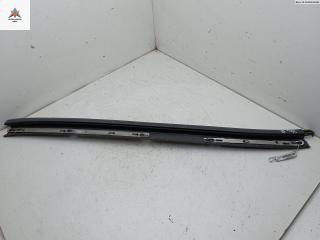 молдинг лобового стекла Citroen Xsara Picasso 1 поколение [рестайлинг] 2004, 1.6 л., бензин, МКПП, серый, универсал, 9636749180