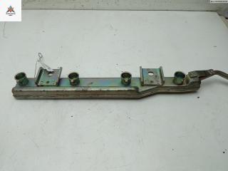 топливная рампа Nissan Primera P12 2003, 1.8 л., бензин, МКПП, синий, хетчбэк 5 дв.