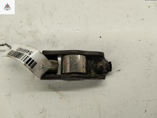 коромысло клапана (рокер) Skoda Fabia 2 поколение (5J) 2009, 1.2 л., бензин, МКПП, серый, хетчбэк 5 дв.