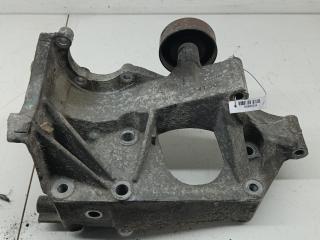 кронштейн генератора Ford Galaxy 1 поколение [рестайлинг] 2000, 2.3 л., бензин, МКПП, серый, минивэн, 95WF19K341AE