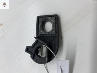 кронштейн (крепление) Audi A4 B5 1997, 1.6 л., бензин, МКПП, серый, универсал, 8D0941453