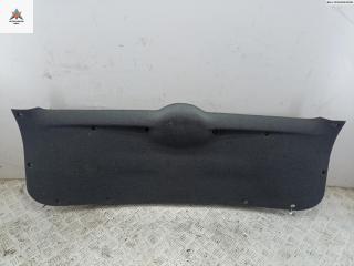 обшивка крышки багажника Opel Omega B [рестайлинг] 1999, 2.5 л., дизель, МКПП, красный, универсал, 90431609