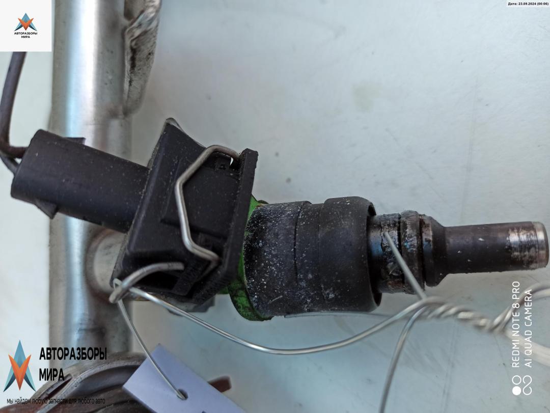 форсунка Mercedes-Benz C-Класс W203/S203/CL203 2002, 1.8 л., бензин, МКПП, синий, универсал, 2710780549 - фото №1