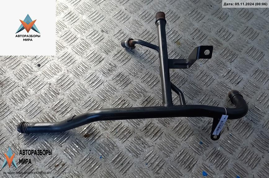 трубка охлаждающей жидкости BMW 5 серия E39 1998, 2.5 л., бензин, МКПП, 1433059 - фото №1