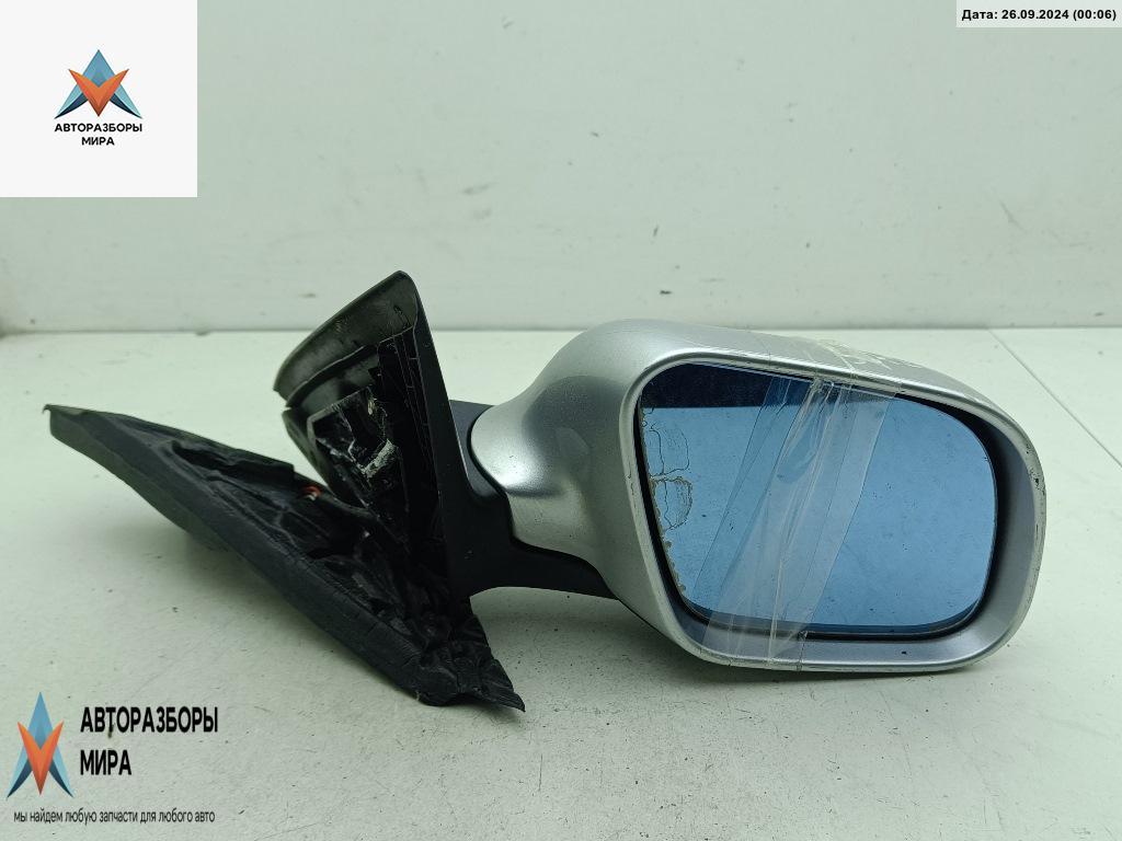 зеркало правое Audi A6 4B/C5 2000, 2.4 л., бензин, АКПП, серый, универсал, 4B1858532 - фото №1