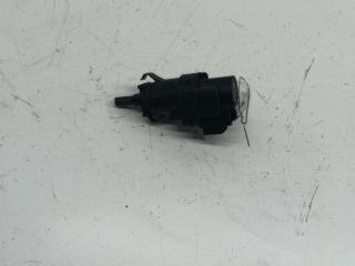 Датчик (включатель) стоп-сигнала Ford Focus 2 поколение 2006, 1.6 л., дизель, МКПП, белый, универсал, 3M5T13480AB