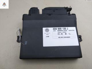 блок управления центральным замком Volkswagen Touareg 1 поколение 2003, 3.2 л., бензин, АКПП, серый, внедорожник 5 дв., 3D0909135J