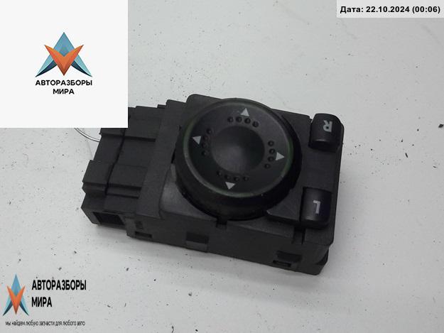 джойстик регулировки зеркал Volkswagen Passat B5 1997, 1.8 л., бензин, МКПП, серый, универсал, 3B1959565 - фото №1