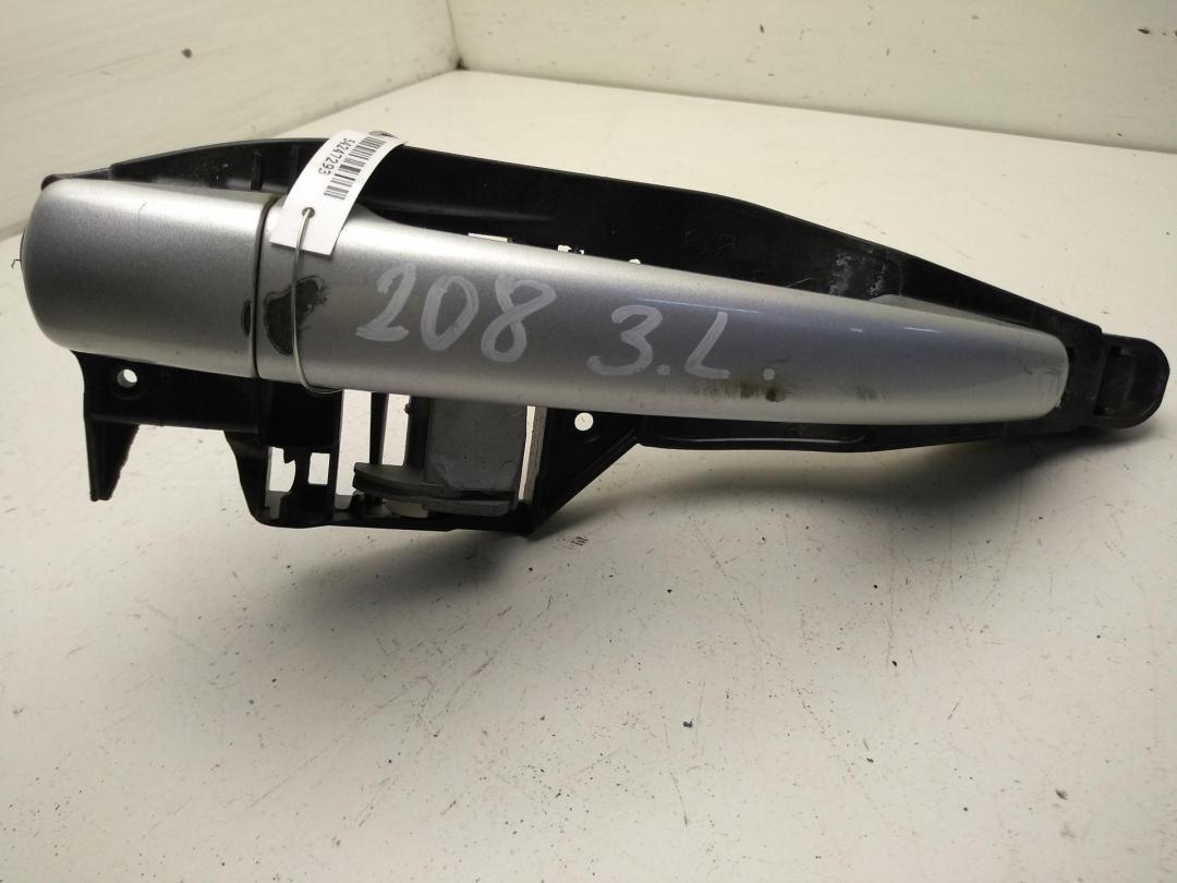 ручка наружная задняя левая Peugeot 208 2013, 1.4 л., дизель, МКПП, серый, хетчбэк 5 дв., 9672961180