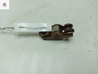 коромысло клапана (рокер) Renault Scenic 1 поколение [рестайлинг] 2002, 1.6 л., бензин, МКПП, синий, минивэн