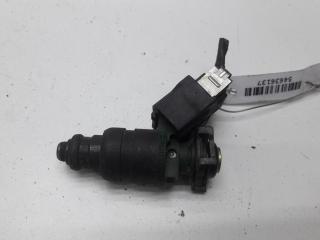 форсунка Volkswagen Bora 1998, 1.6 л., бензин, МКПП, синий, седан, 037906031AA