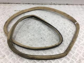 уплотнитель двери BMW 7 серия E65/E66/E67 2001, 4.4 л., бензин, АКПП, чёрный, седан