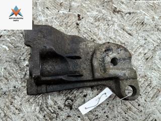 кронштейн двигателя SEAT Ibiza 2 поколение [рестайлинг] 2001, 1.4 л., бензин, МКПП, красный, хетчбэк 5 дв., 1H0199354L