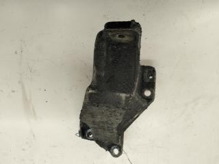 кронштейн двигателя Volkswagen Passat B5 1998, 1.9 л., дизель, МКПП, белый, универсал, 8D0199307L