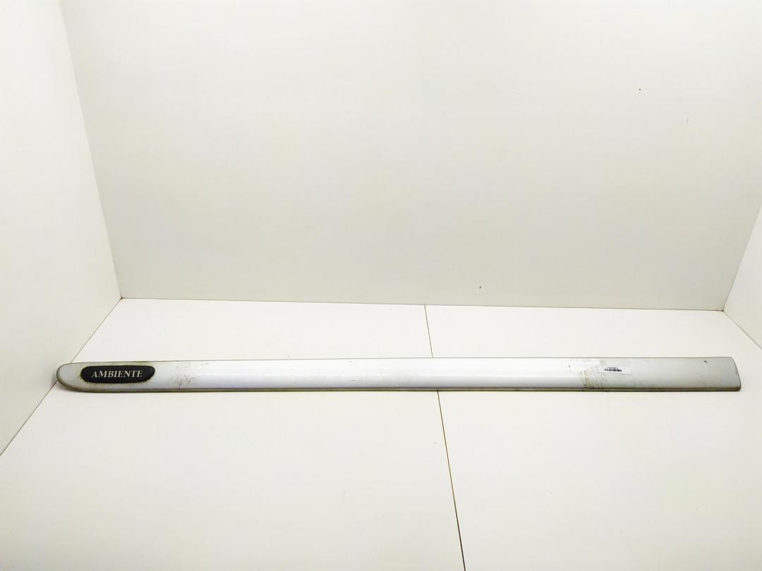 молдинг двери передней левой Mercedes-Benz Vaneo W414 2002, 1.9 л., бензин, МКПП, серый, минивэн, 4146980985 - фото №1