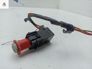 выключатель концевой (концевик) Opel Signum C [рестайлинг] 2006, 3.0 л., дизель, МКПП, синий, хетчбэк 5 дв., 55701395