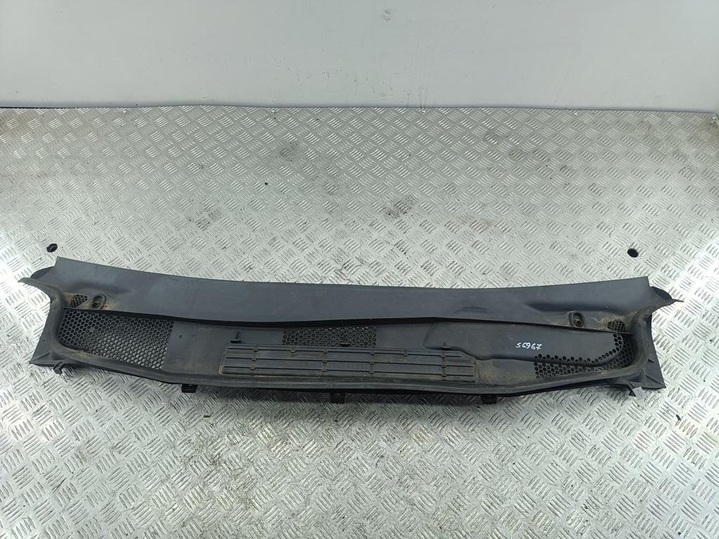дождевик Mercedes-Benz A W169 2004, 2.0 л., дизель, МКПП, жёлтый, хетчбэк 3 дв., 1698300013