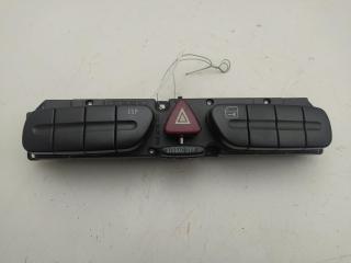 кнопка аварийной сигнализации Mercedes-Benz C-Класс W203/S203/CL203 2001, 2.0 л., бензин, МКПП, серый, хетчбэк 3 дв., 2038217058