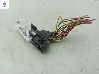 разъем (фишка) проводки Dacia (Renault) Sandero I 2009, 1.4 л., бензин, МКПП, чёрный, хетчбэк 5 дв., 953122