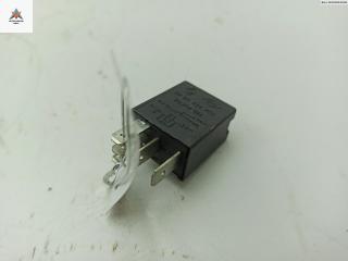 реле (прочие) Renault Clio 2 поколение [рестайлинг] 2002, 1.2 л., бензин, МКПП, красный, хетчбэк 5 дв., 7700414484