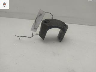 крепление стабилизатора / втулки стабилизатора Mercedes-Benz C-Класс W203/S203/CL203 2003, 2.2 л., дизель, МКПП, серый, универсал, 2033232740