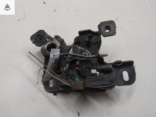 замок капота Audi A4 B5 [рестайлинг] 1999, 1.9 л., дизель, МКПП, белый, универсал