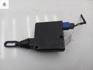 активатор замка багажника Opel Omega B [рестайлинг] 2003, 2.5 л., дизель, АКПП, серый, седан, 90494802