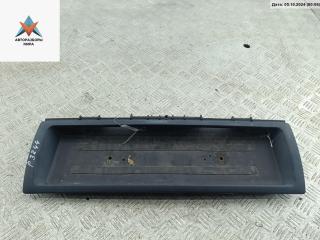 накладка подсветки номера Audi 80 8C/B4 1992, 2.0 л., бензин, МКПП, серый, седан, 8A5853465