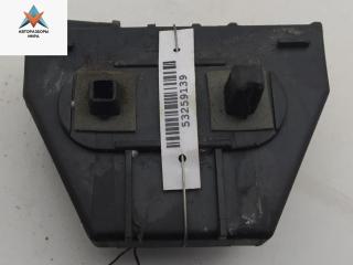 кронштейн заднего бампера Toyota Avensis 2 поколение (T250) 2004, 1.8 л., бензин, МКПП, красный, хетчбэк 5 дв.