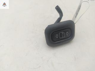 кнопка стеклоподъемника заднего правого Mercedes-Benz C-Класс W202/S202 1996, 1.8 л., бензин, МКПП, синий, универсал, 2028208710