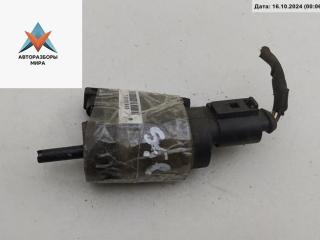 насос (моторчик) омывателя стекла Mercedes-Benz C-Класс W203/S203/CL203 2000, серый, седан, A2108690921