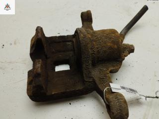 суппорт задний левый Mazda Xedos 9 1 поколение [2-й рестайлинг] 2000, 2.0 л., бензин, МКПП, серый, седан