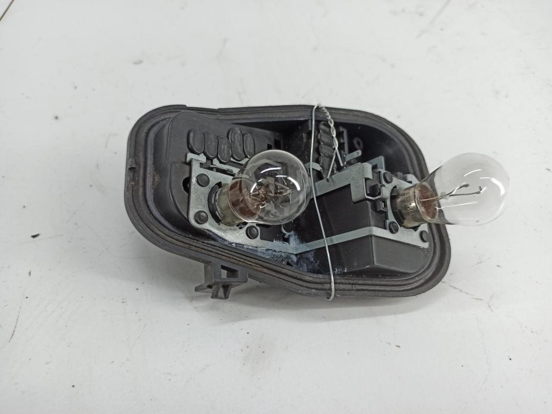 Плата фонаря заднего правого Audi A6 4F/C6 2005, 2.7 л., дизель, МКПП, зелёный, универсал, 89036915 - фото №1