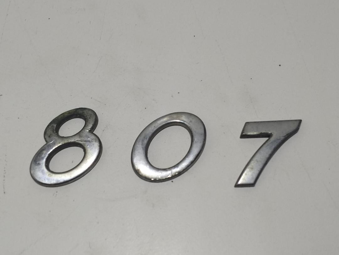 эмблема Peugeot 807 2005, 2.2 л., дизель, МКПП, красный, минивэн, 807