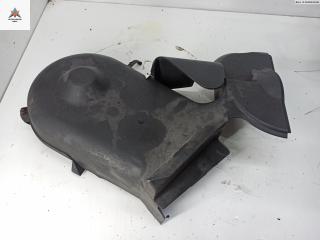 защита (кожух) ремня ГРМ Audi A4 B6 2002, 2.5 л., дизель, МКПП, синий, универсал, 059109108A