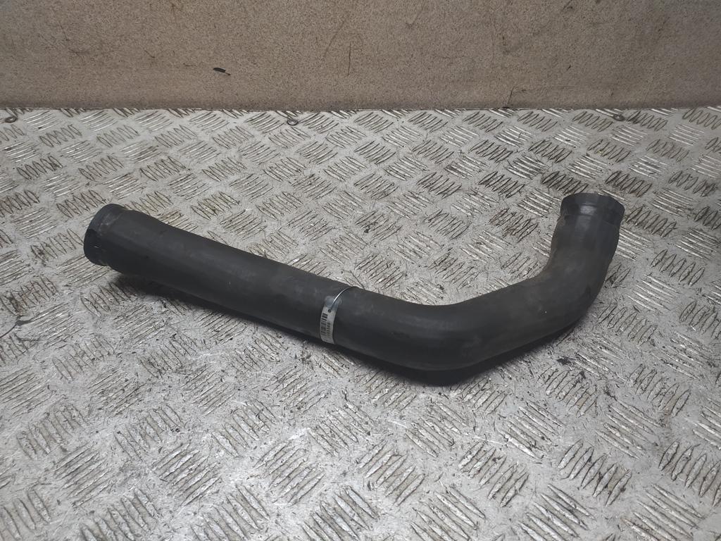 патрубок радиатора BMW 5 серия E39 1997, 2.5 л., бензин, 1740481 - фото №1