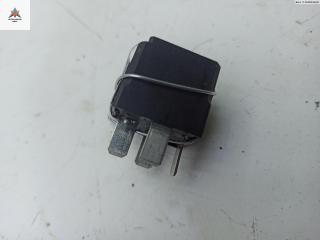 реле (прочие) Opel Astra H 2004, 1.7 л., дизель, МКПП, серый, универсал, 13171831