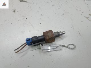 Датчик включения заднего хода (лягушка) Opel Zafira 2 поколение (B) 2005, 2.2 л., бензин, МКПП, серый, минивэн