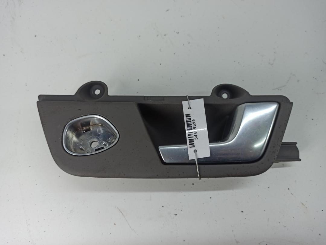 ручка внутренняя задняя правая Audi A4 B6 2003, 3.0 л., бензин, АКПП, серый, универсал, 8E0839020