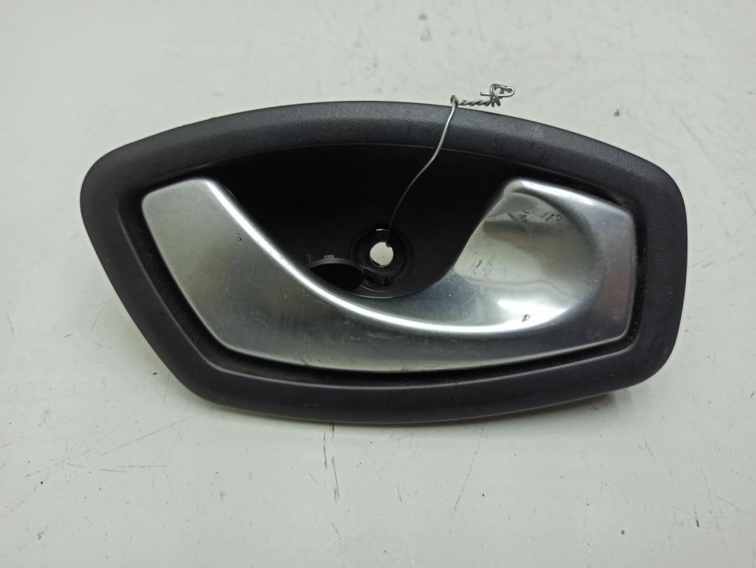 ручка внутренняя передняя правая Renault Laguna III 2008, 1.5 л., дизель, МКПП, серый, хетчбэк 5 дв., 806700005R