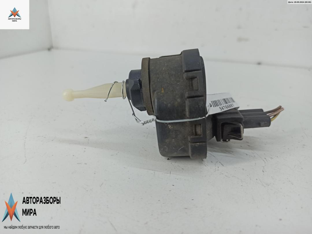 корректор фар Audi A4 B5 1997, 1.8 л., Ti, бензин, МКПП, серый, седан, 4D0941295 - фото №1