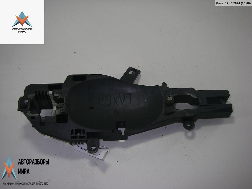 Корпус (держатель) ручки двери передней правой BMW 3 серия E90/E91/E92/E93 2007, 2.0 л., дизель, МКПП, жёлтый, универсал, 7199838 - фото №1