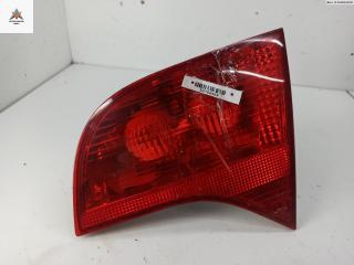 фонарь крышки багажника правый Audi A4 B7 2005, 2.0 л., бензин, МКПП, серый, универсал, 8E9945094