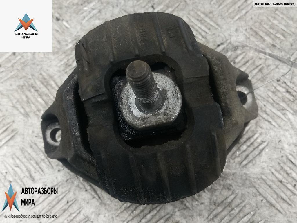 подушка крепления двигателя BMW 5 серия E60/E61 2003, 2.2 л., бензин, МКПП, синий, седан, 6761090 - фото №1