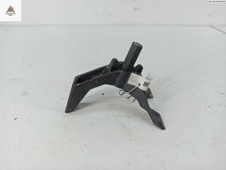 прочая запчасть Audi A4 B7 2005, 2.0 л., бензин, МКПП, серый, универсал, 8E9945183